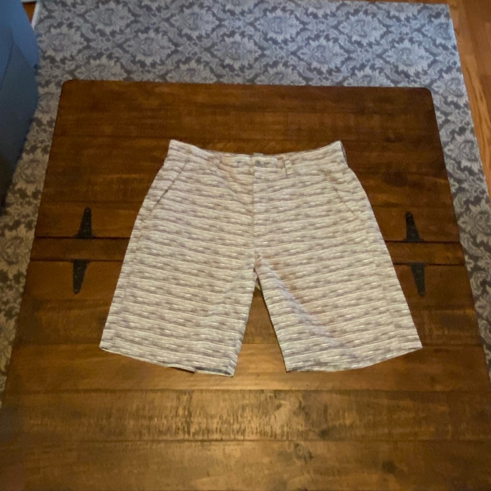 Mens golfing shorts